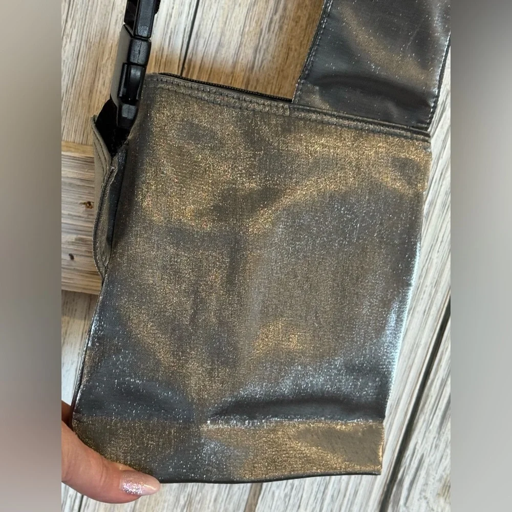 USA Sport Gray Crossbody Bag NWT - Picture 5 of 6